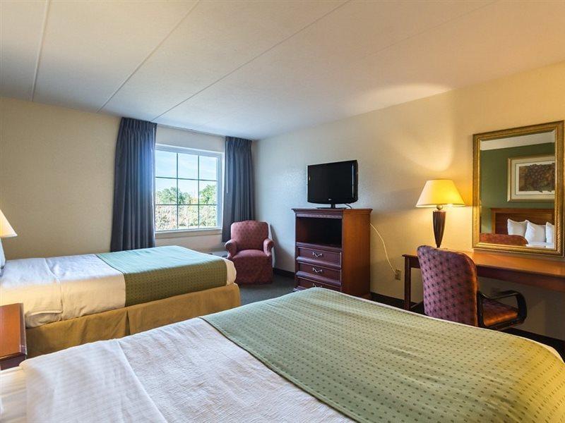 Quality Inn & Suites Conference Center West Chester Luaran gambar
